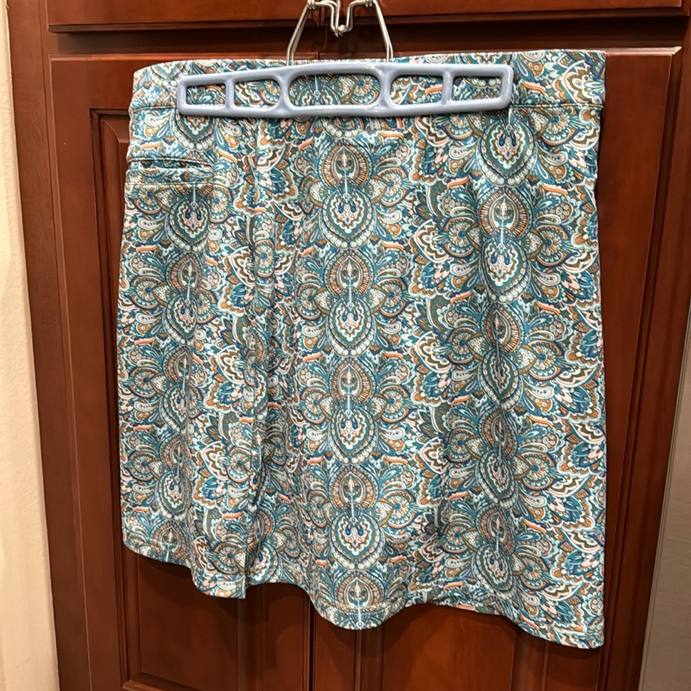 Peter Millar golf skirt size Large